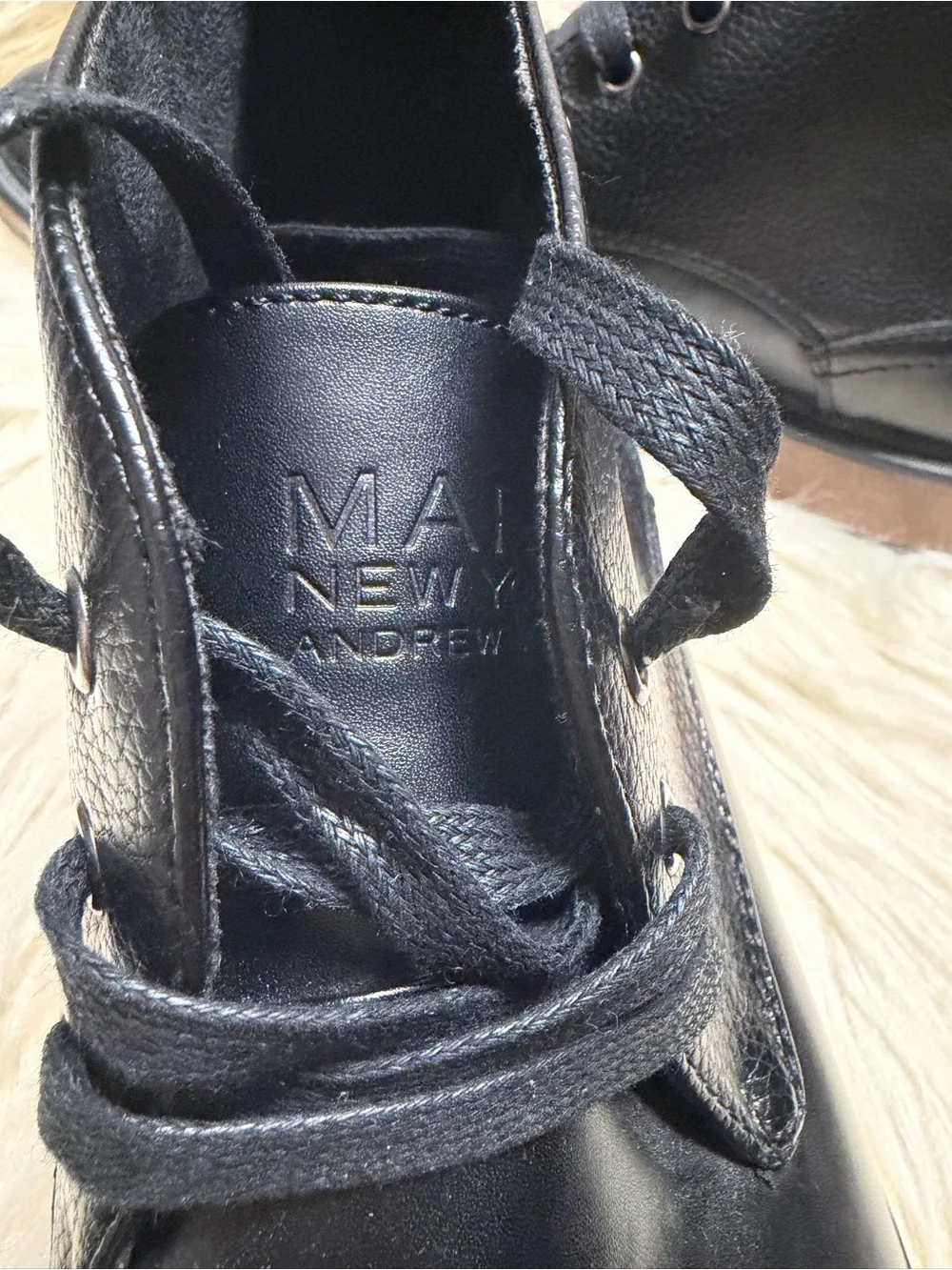 Andrew Marc Men's Black Leather Lace-Up SIZE 10.5